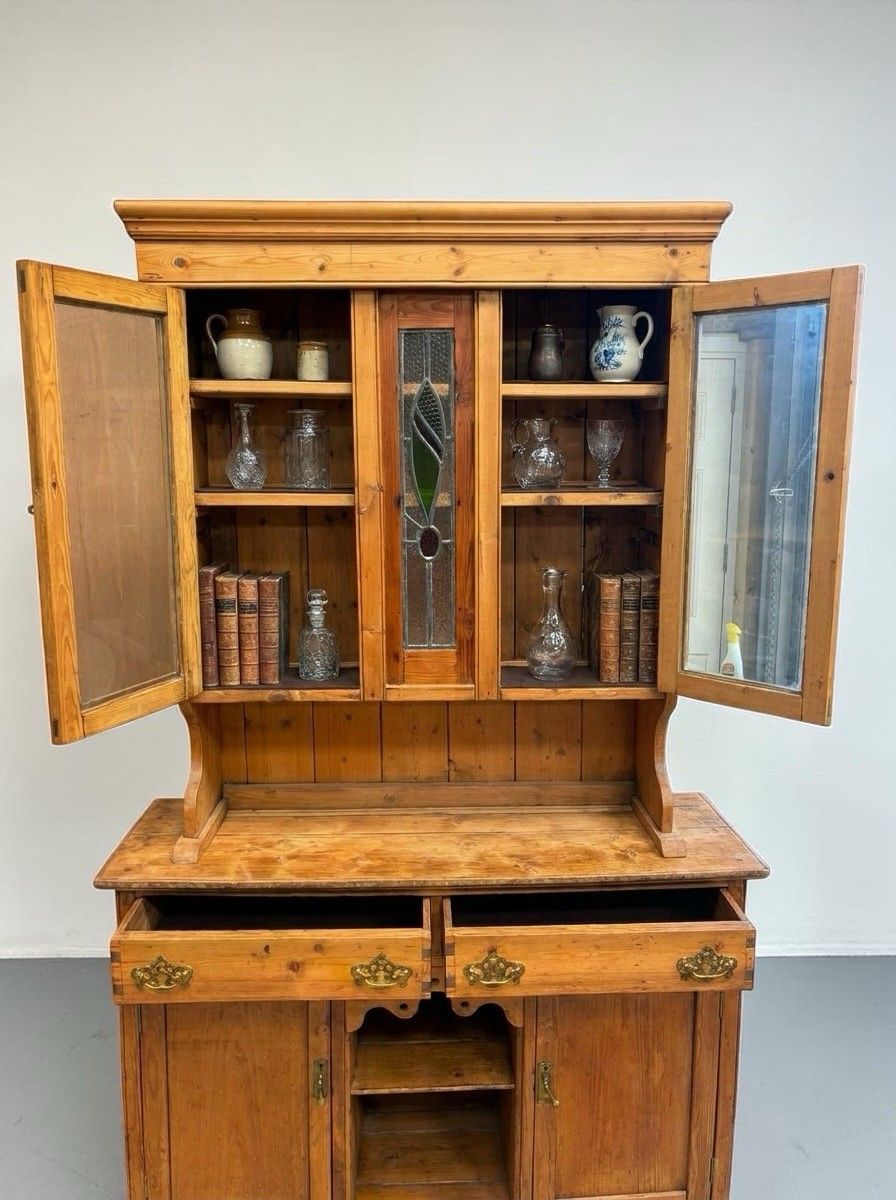 photo furniture Antique Pitch Pine Welsh Dresser Kitchen Hutch Art Nouveau C1890 Stunning