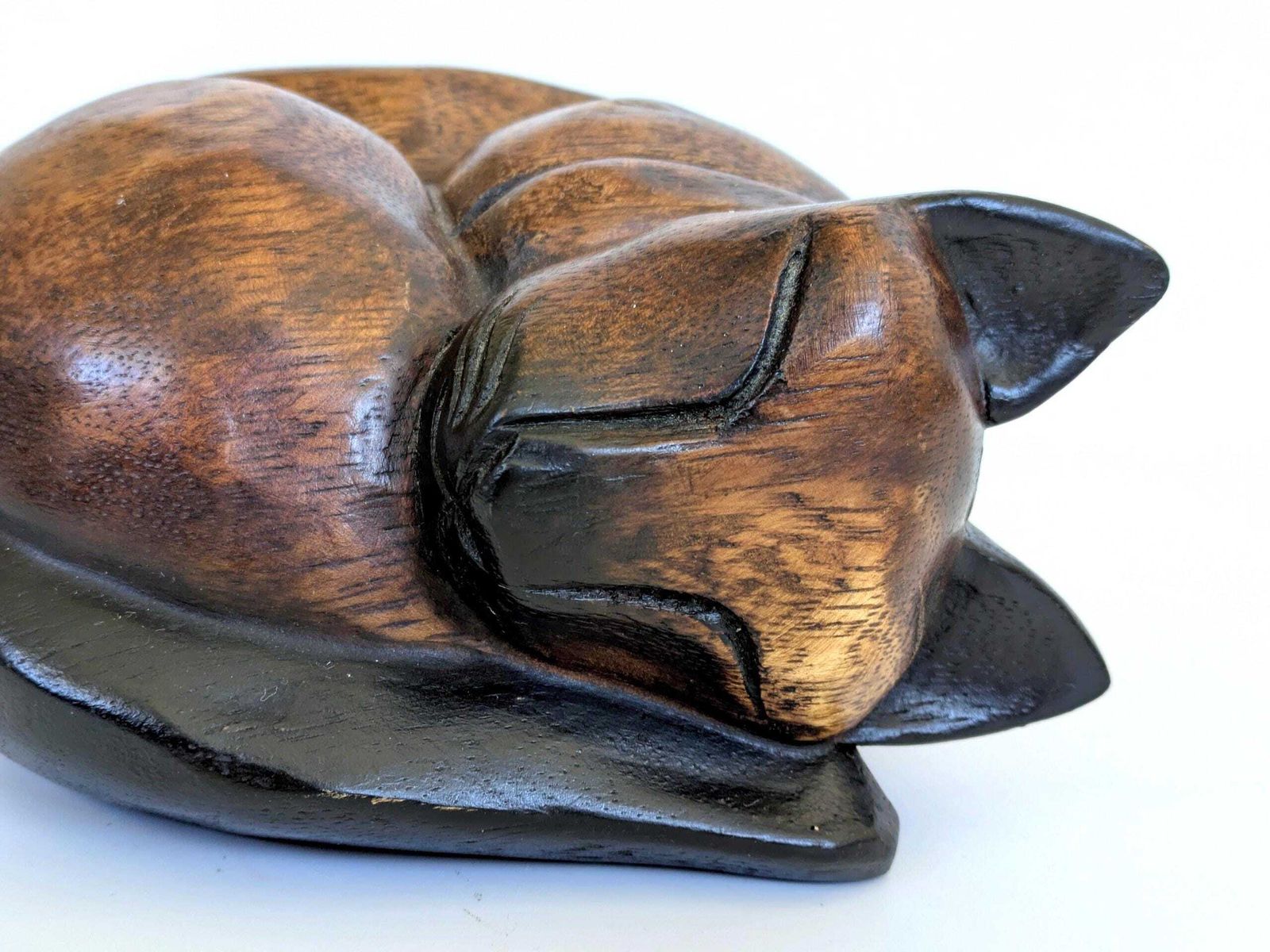 Midcentury Teak Sleeping Siamese Cat Figurine Bookend Paperweight, Scandinavian Wood Decor photo 71.0