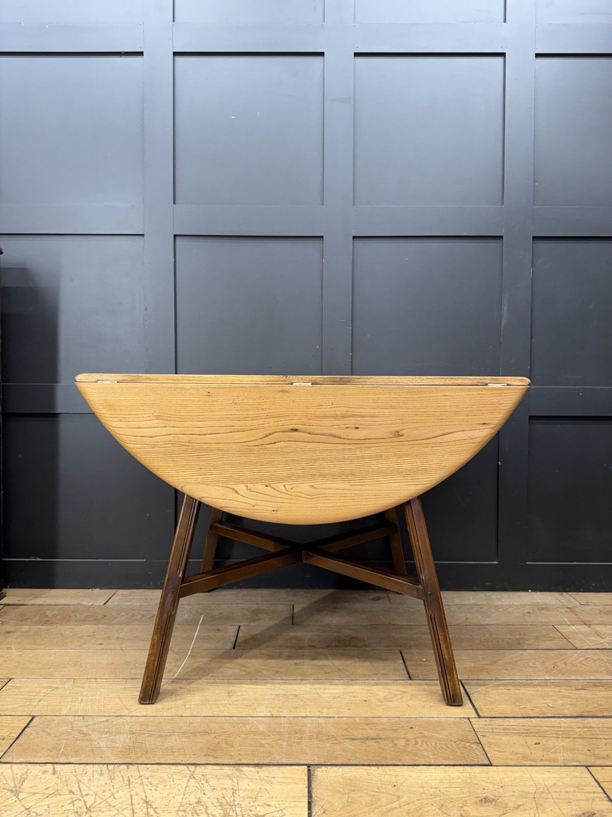 ercol round ercol drop leaf plank table