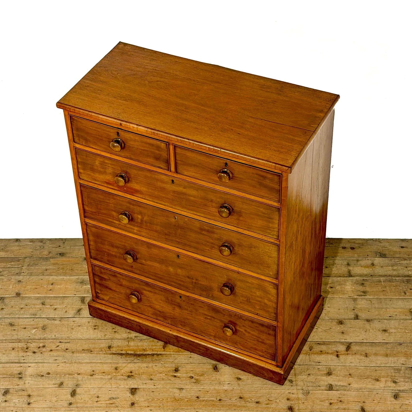 Antique Victorian Mahogany Chest Of Drawers | Antique Storage | Bedroom Drawers | Antique Chest Of Drawer photo for sale