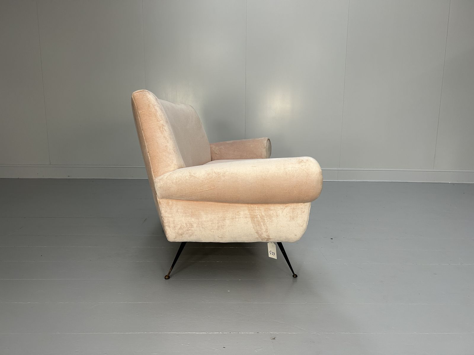 Minotti "Gigi Radice" Curved 3 Seat Sofa In Pale Pink Velvet photo for sale