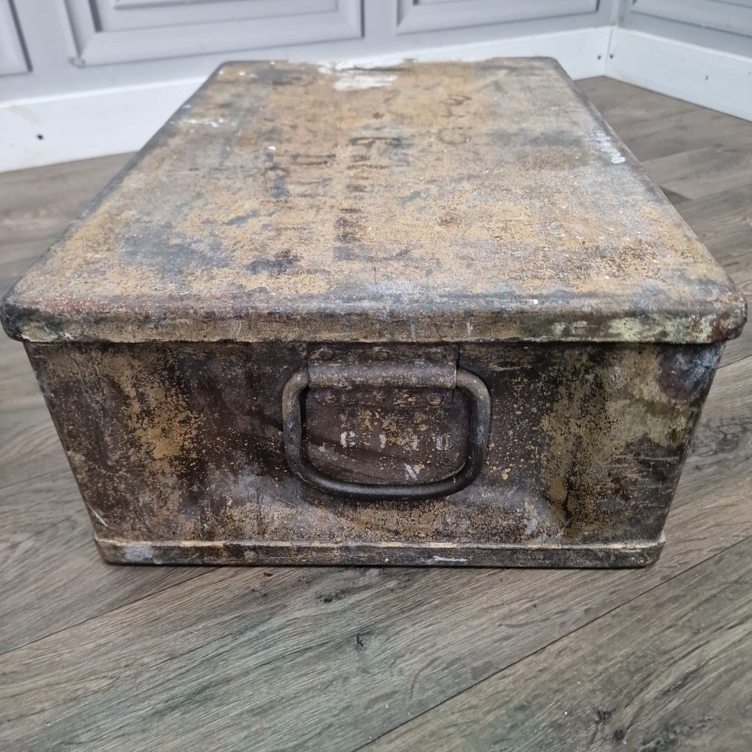 Vintage Heavy Metal Trunk Military Box Storage Chest Coffee Table Case Tool Ammo photo buy