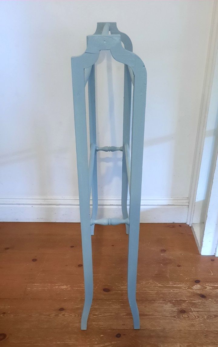 Vintage Tall Edwardian 5 Rod Freestanding Wooden Towel Rail photo for sale
