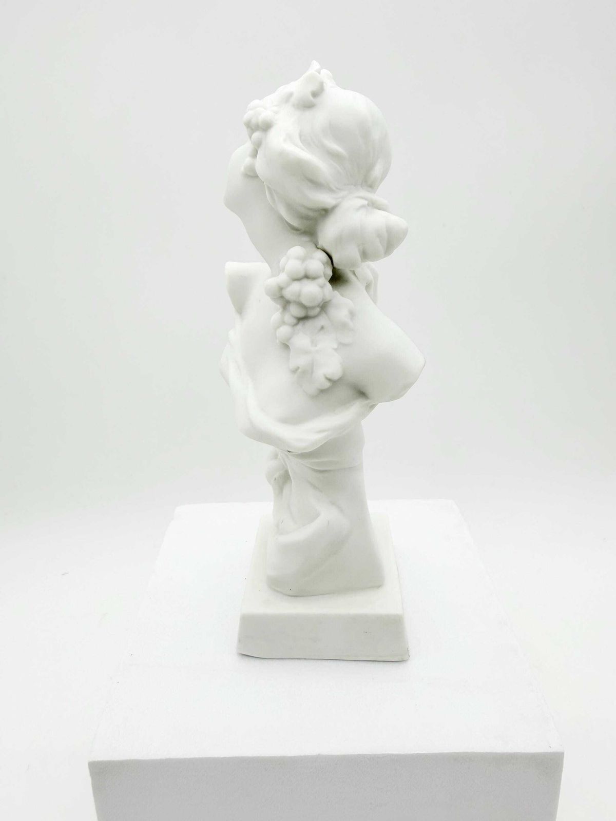 La Courtille Paris Antique French Bisque Porcelain Bust Circa 1810, Locre Factory Bisque Figurine photo buy
