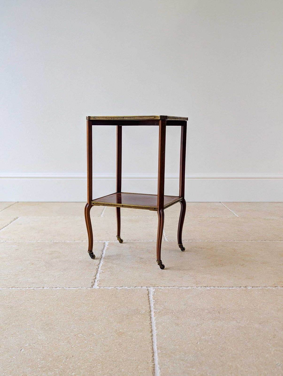 Antique Victorian Mahogany Two Tier Occasional Table By W. Turner Lord & Co C.1880 photo vinterior