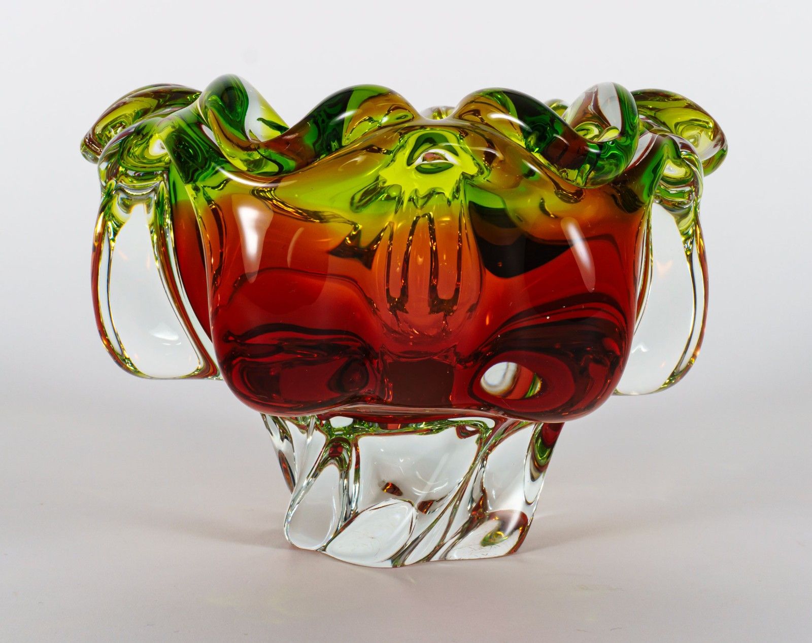 Vintage 1960s Czech Chribska Graduated Pink And Green Cased Lobed Glass Bowl