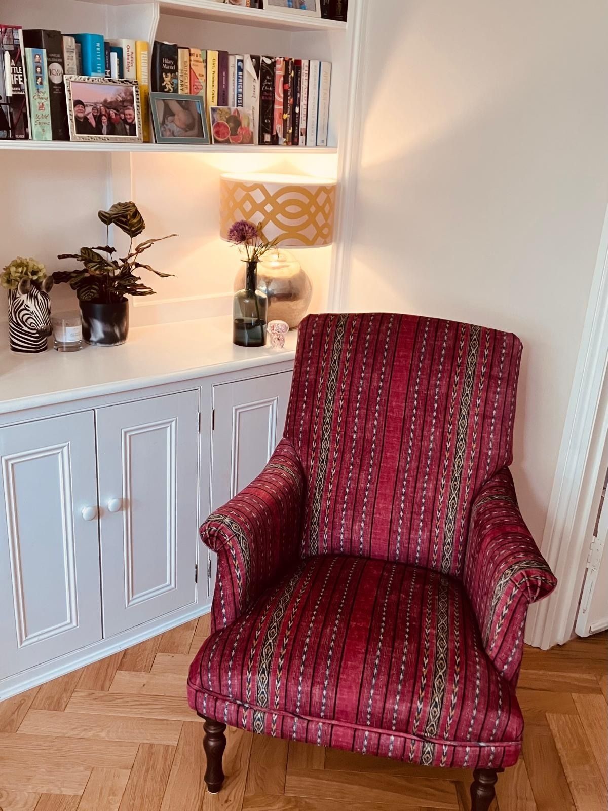 Snape Chair, Less Than 6 Months Old, Spotless Condition Rrp £2354 photo for sale