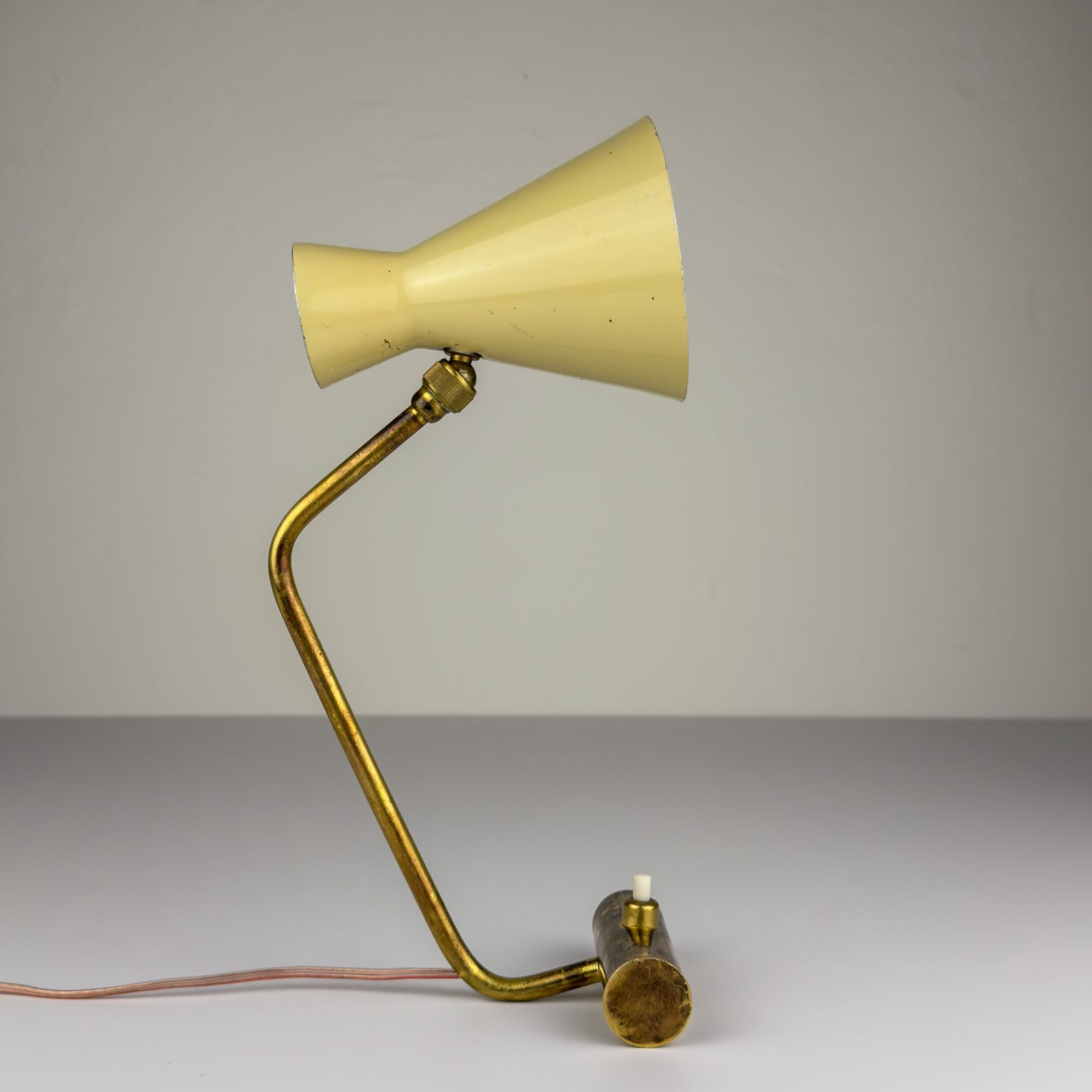 Vintage Metal Table Lamp By Stilnovo, Italy 1950s