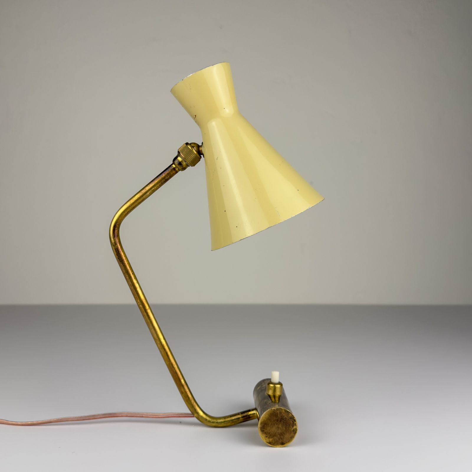 photo furniture Vintage Metal Table Lamp By Stilnovo, Italy 1950s