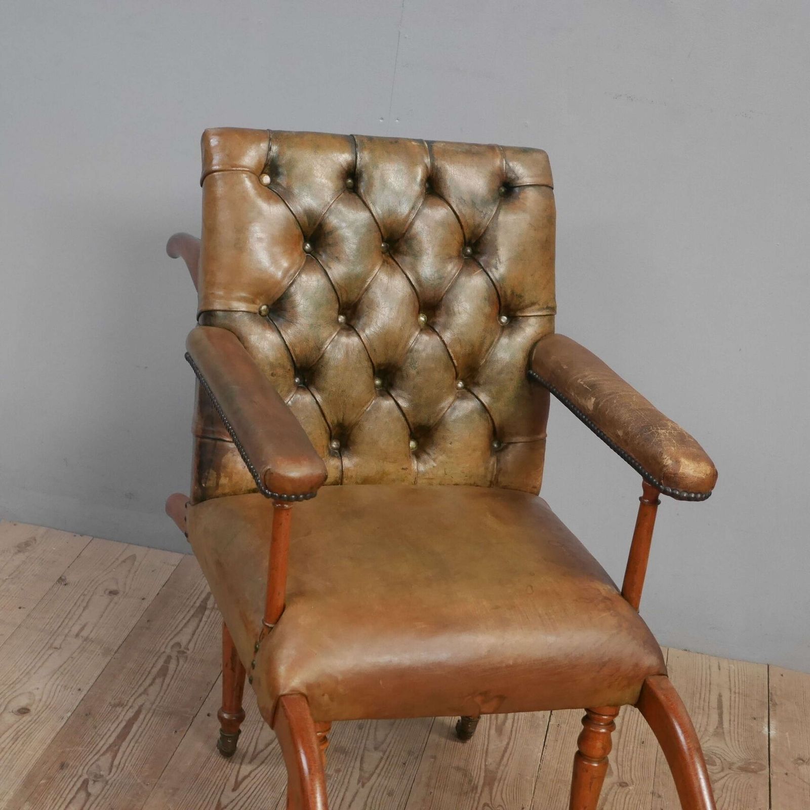 1575.0 Leather Sedan Chair By J Ward Of Leicester Square photo