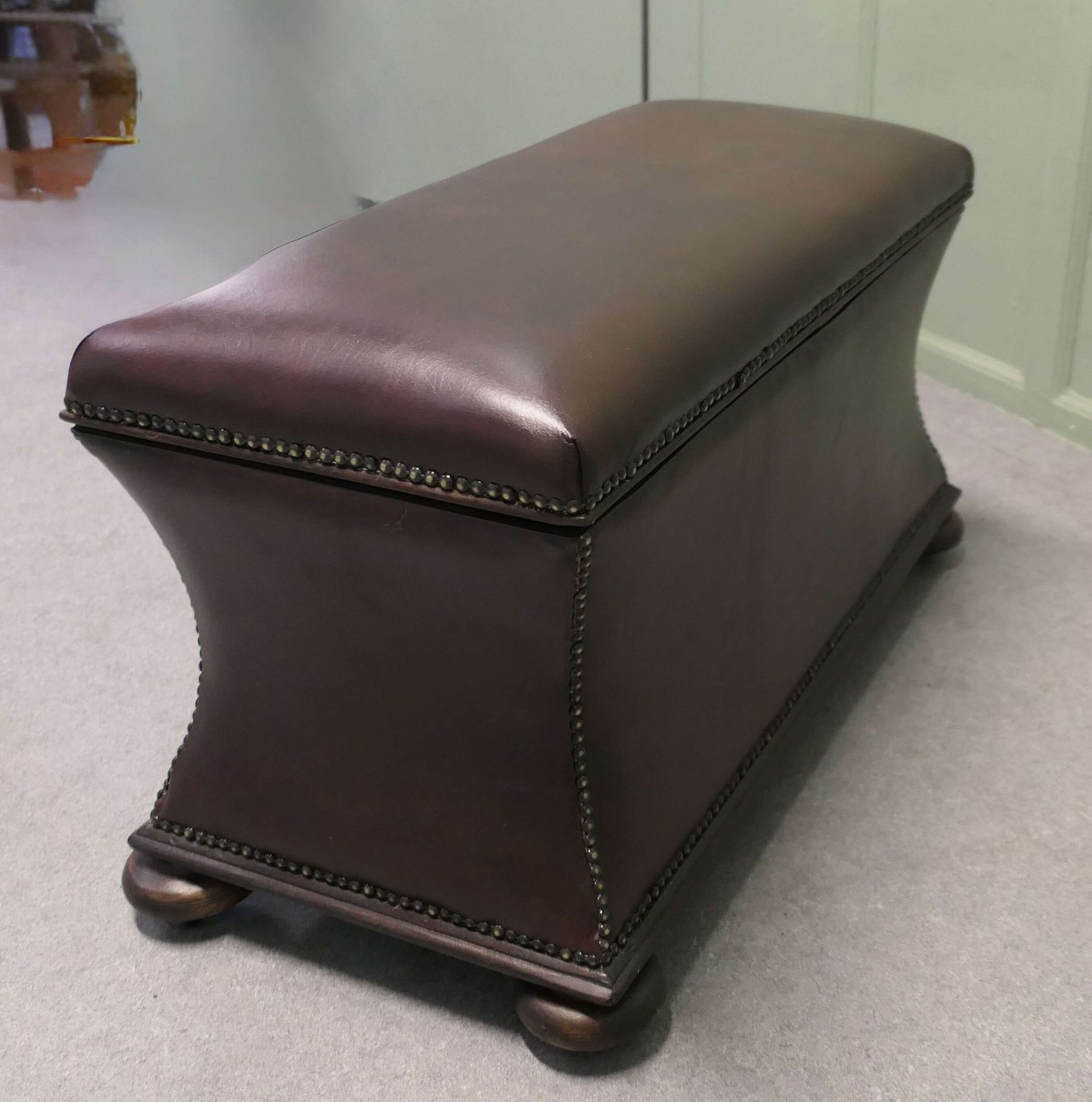 A Large Regency Waisted Leather Ottoman Or Window Seat The Ottoman Is Upholstered. photo 1500.0