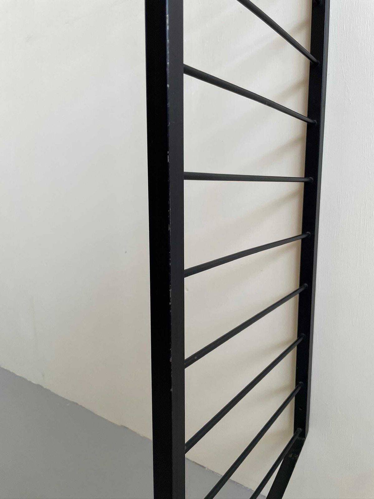 Staples Ladderax 163/165cm X 35cm Medium Black Ladder Lean One Foot photo Home Decor