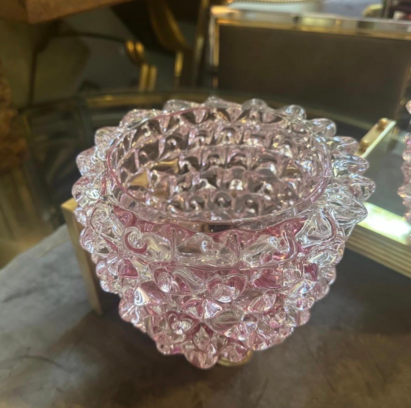 Two 1990s Barovier Style Art Deco Rostrato Pink Murano Glass Wall Sconces photo vinterior