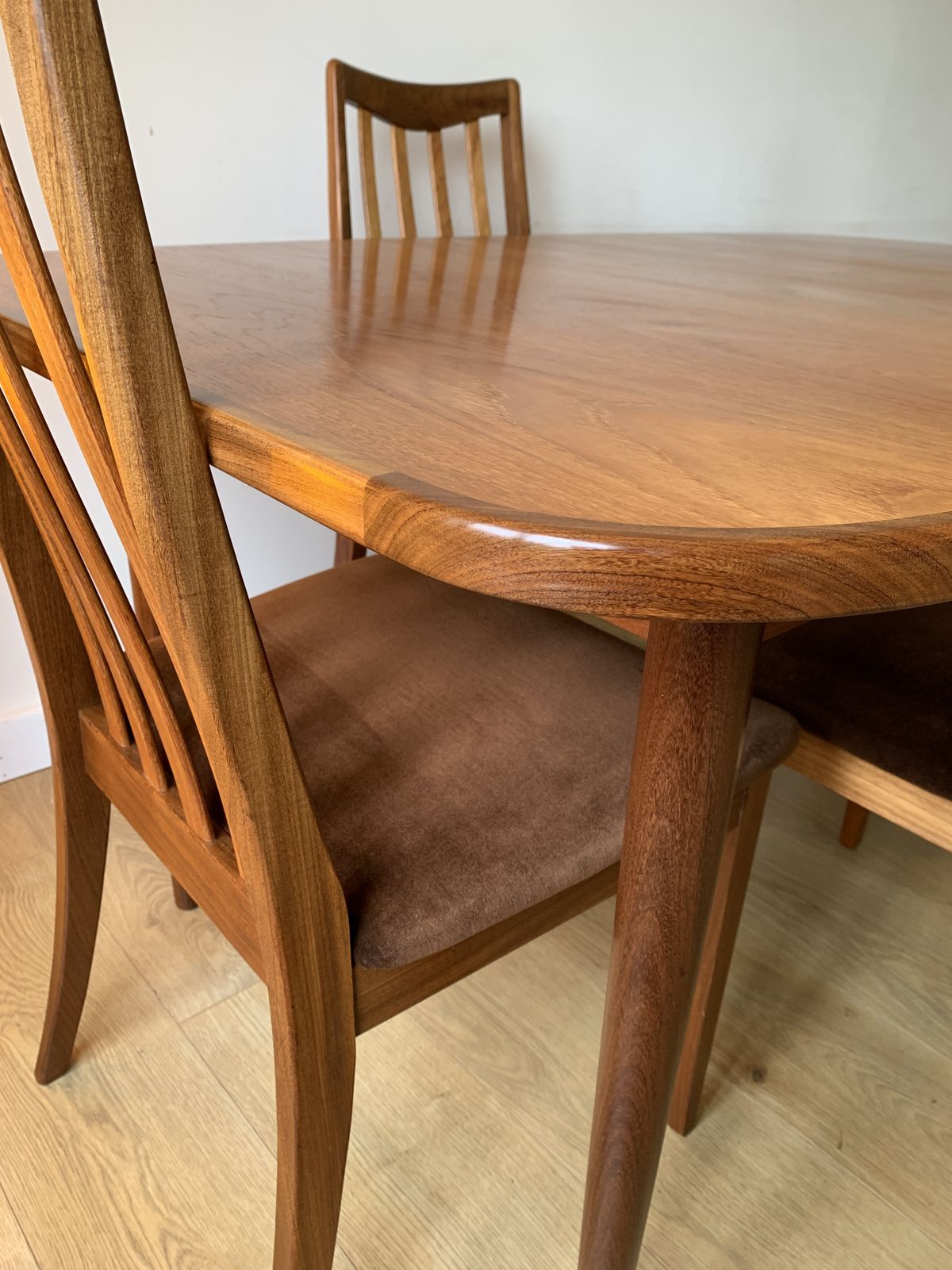 Restored G Plan Fresco Extending Table & 6 G Plan Lesley Dandy Designed Dining Chairs photo 1495.0