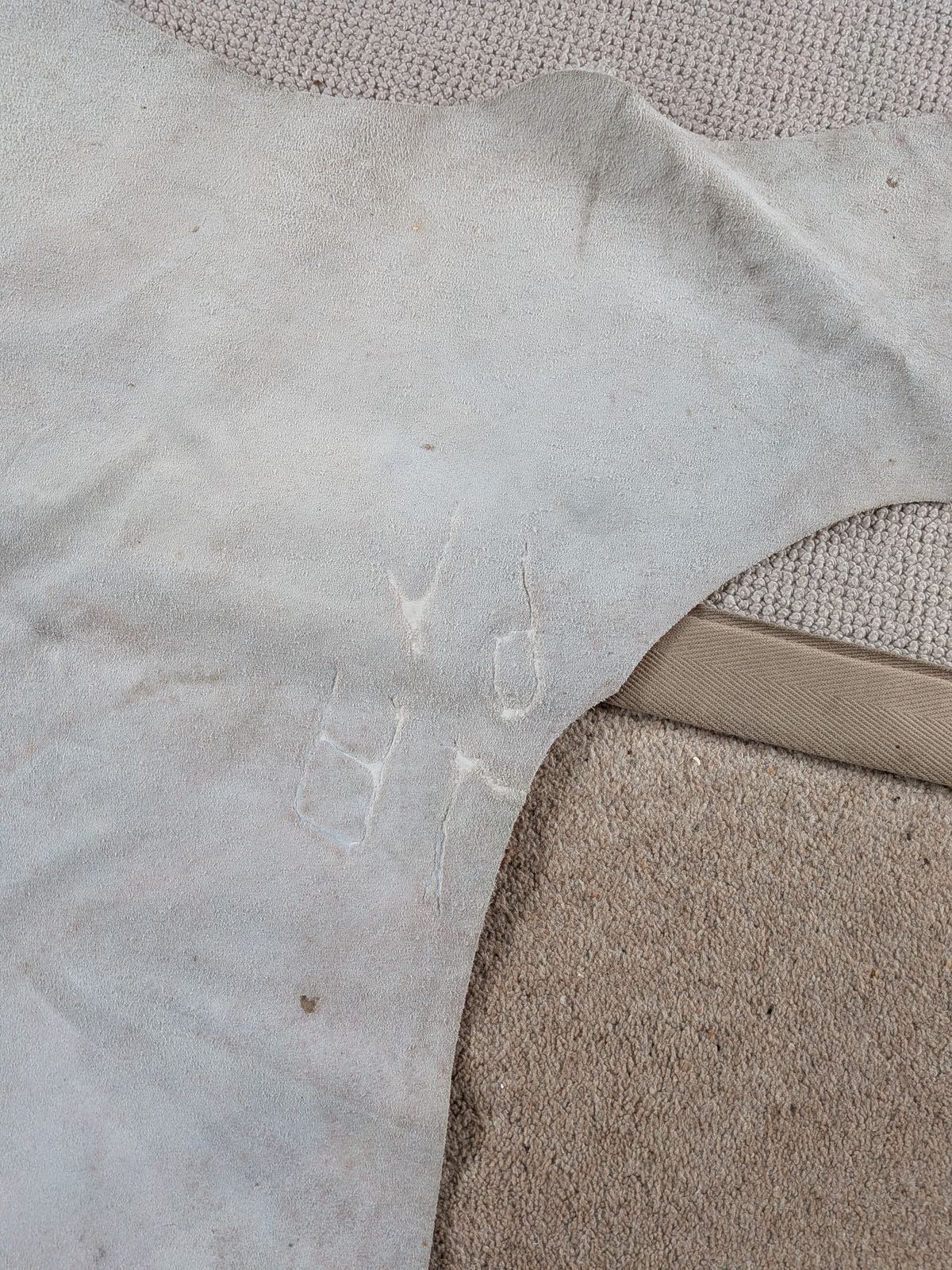 Textiles Vintage 1990s Texas Cowhide Rug   Genuine Large Brown/White Hide photo
