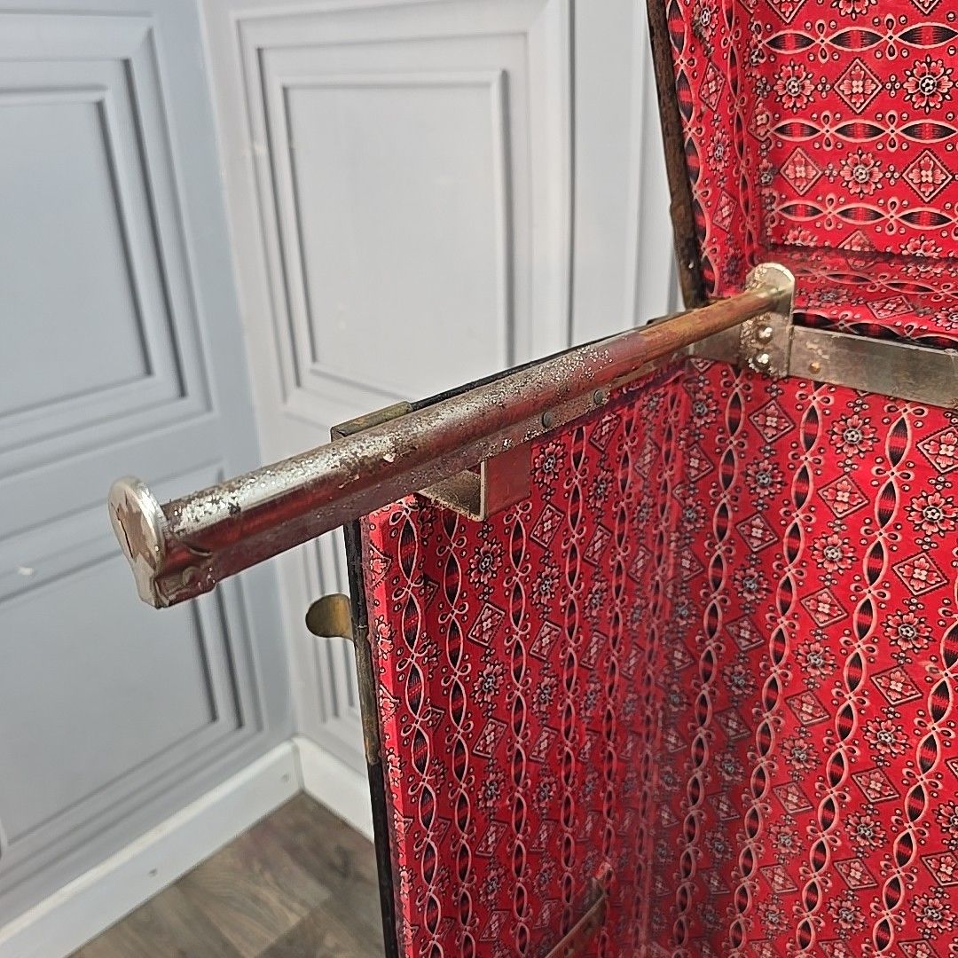 Furniture Antique Steamer Trunk Wardrobe Clothes Chest Cabin Trunk Drawers Hanging Rail photo