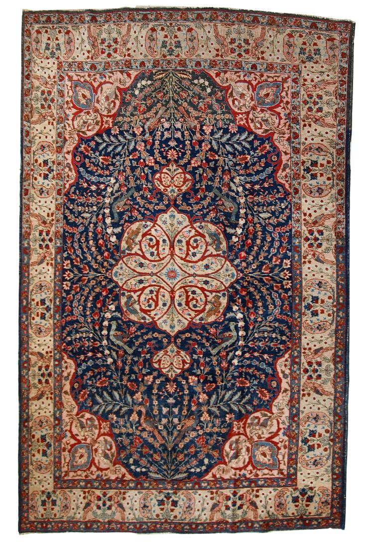 Handmade Antique Wool Rug With Floral Medallion & Birds — 190 × 292 Cm — 1920s