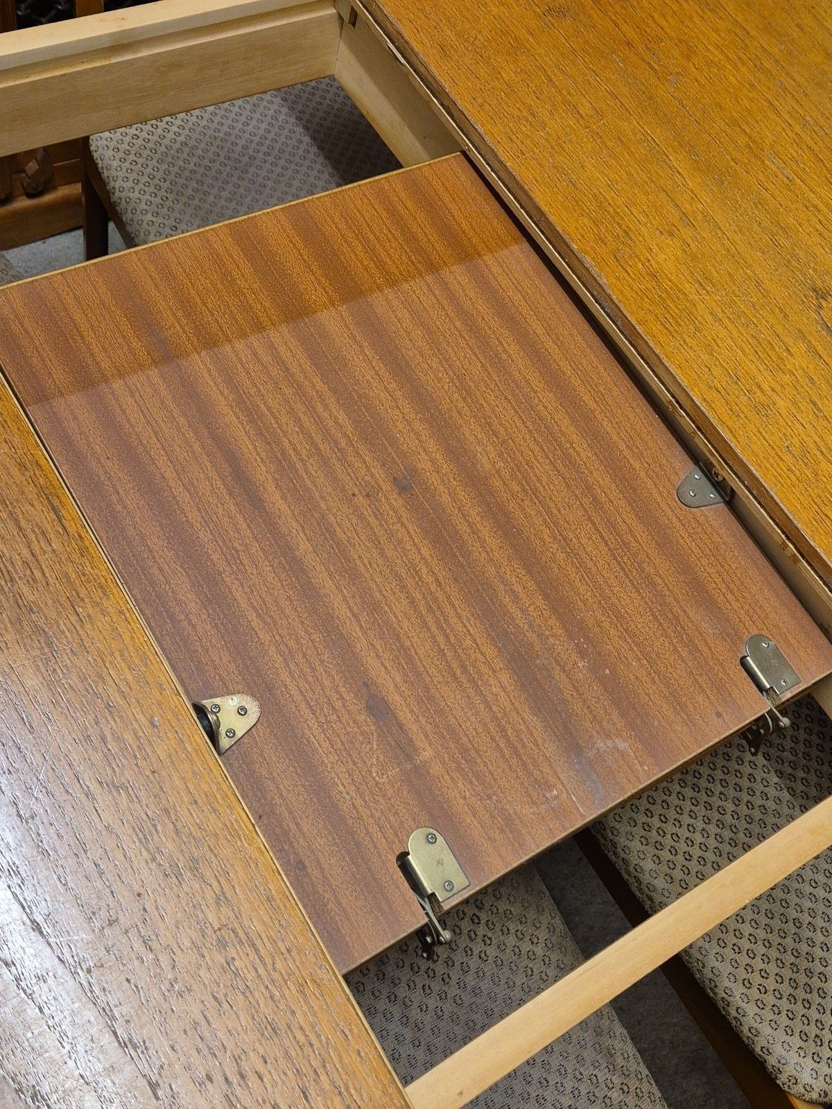 Furniture Stonehill Vintage / Retro (1989) Teak Oval Extending Dining Table & 4 Chairs photo