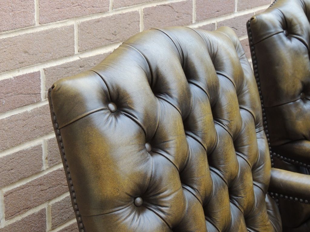 999.0 Pair Of Vintage English Chesterfield Gainsborough Chairs photo