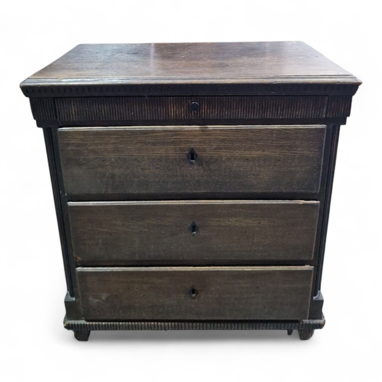 Antique Continental Rustic Drawers Oak Chest Of Drawers Lockable Storage