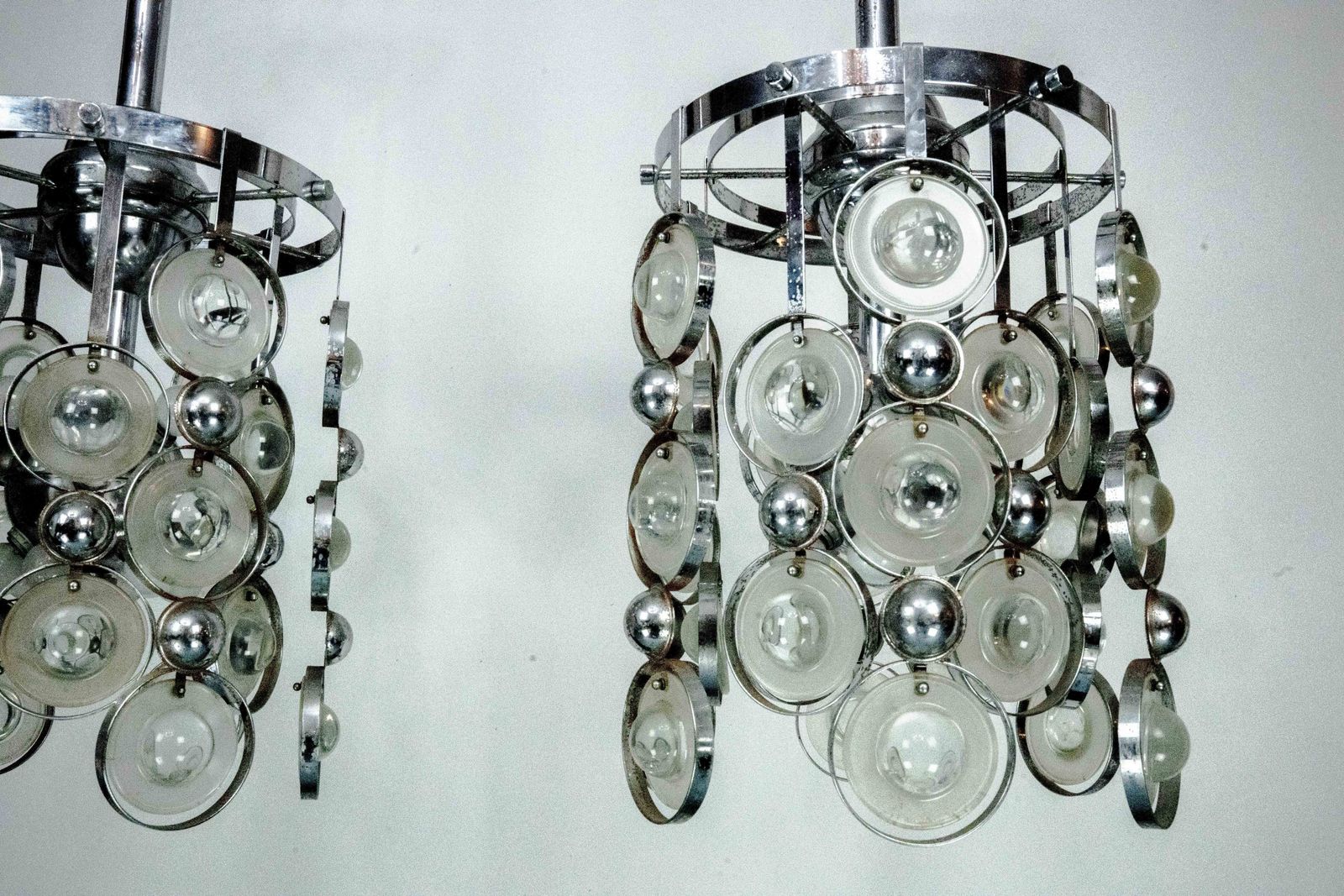 photo furniture Pair Of Pendant Lights By Oscar Torlasco, Italy, 1970s
