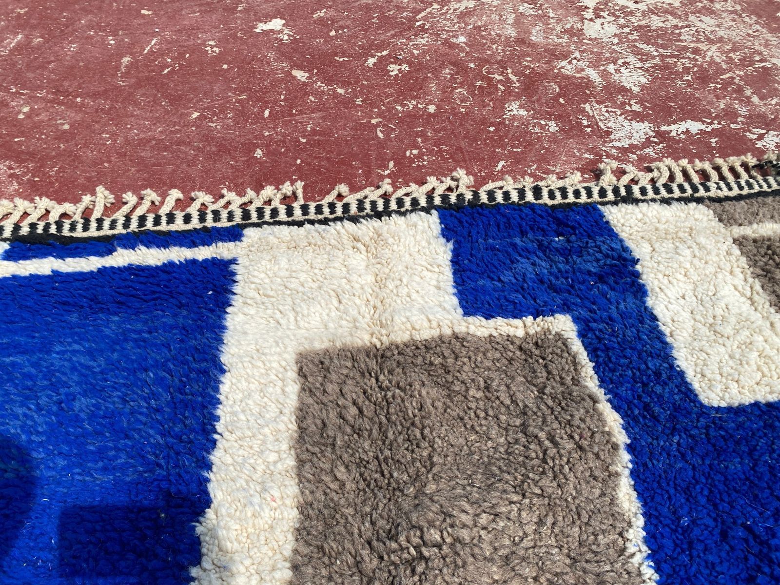 Textiles Vintage Beni Ourain Rug – Abstract Blue & Taupe Geometric – 255 X 170 Cm photo