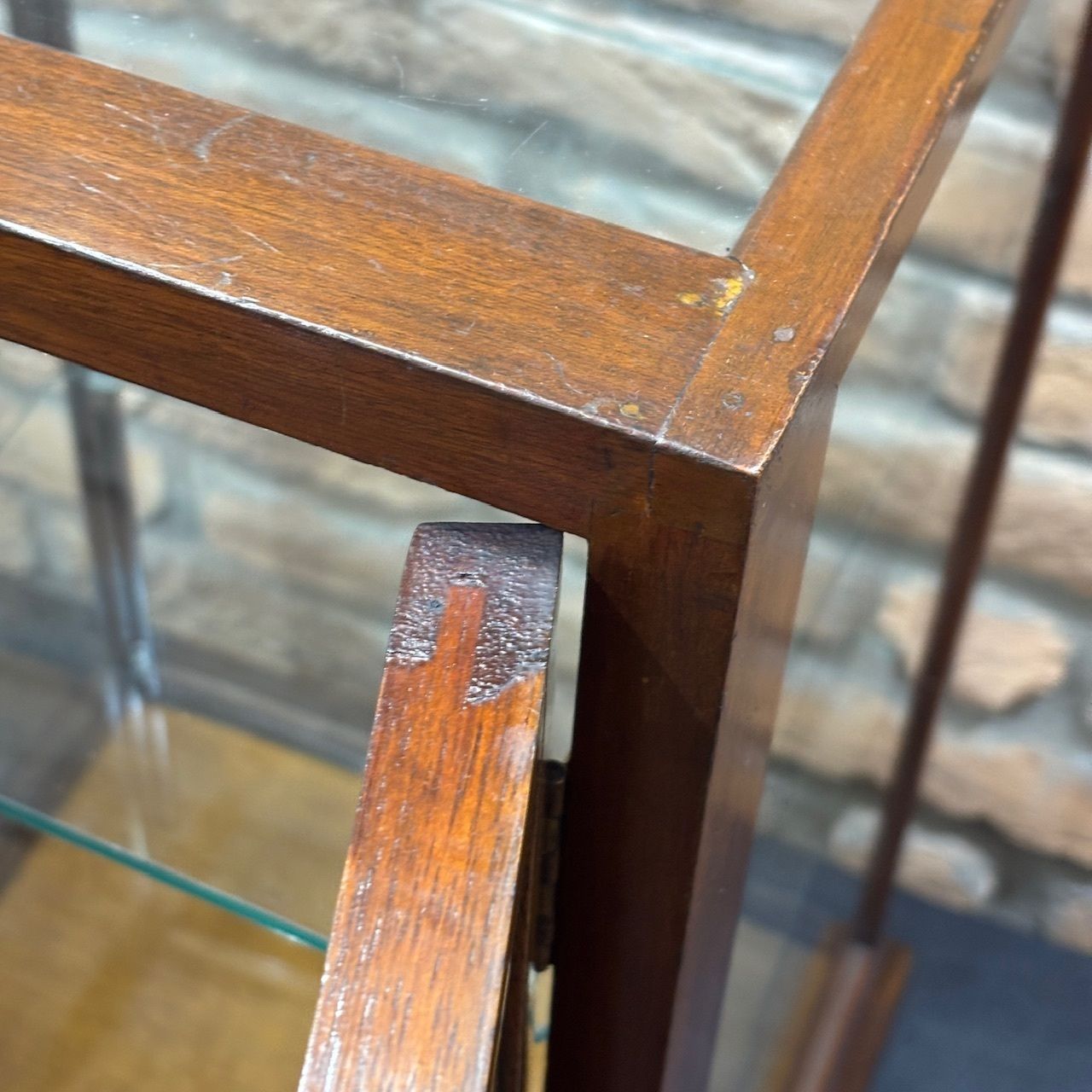 Mahogany Countertop Display Cabinet By J.C. King Ltd, London photo vinterior
