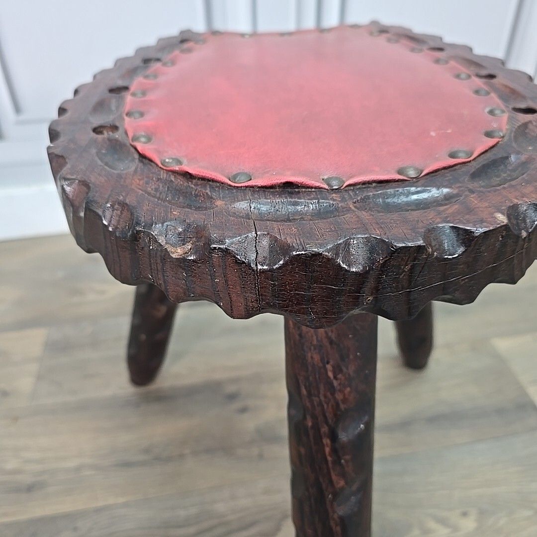 photo buy Retro Vintage Spanish Stool Brutalist Wooden Carved Horseshoe Tripod Seat