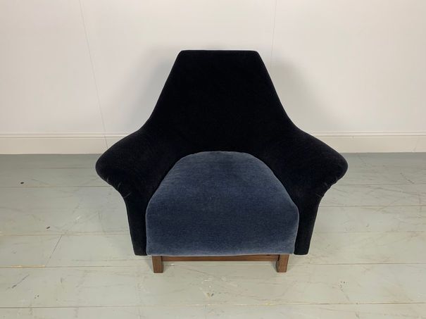 photo furniture George Smith “Justice” Armchair By Tom Dixon In Blue & Black Mohair Velvet