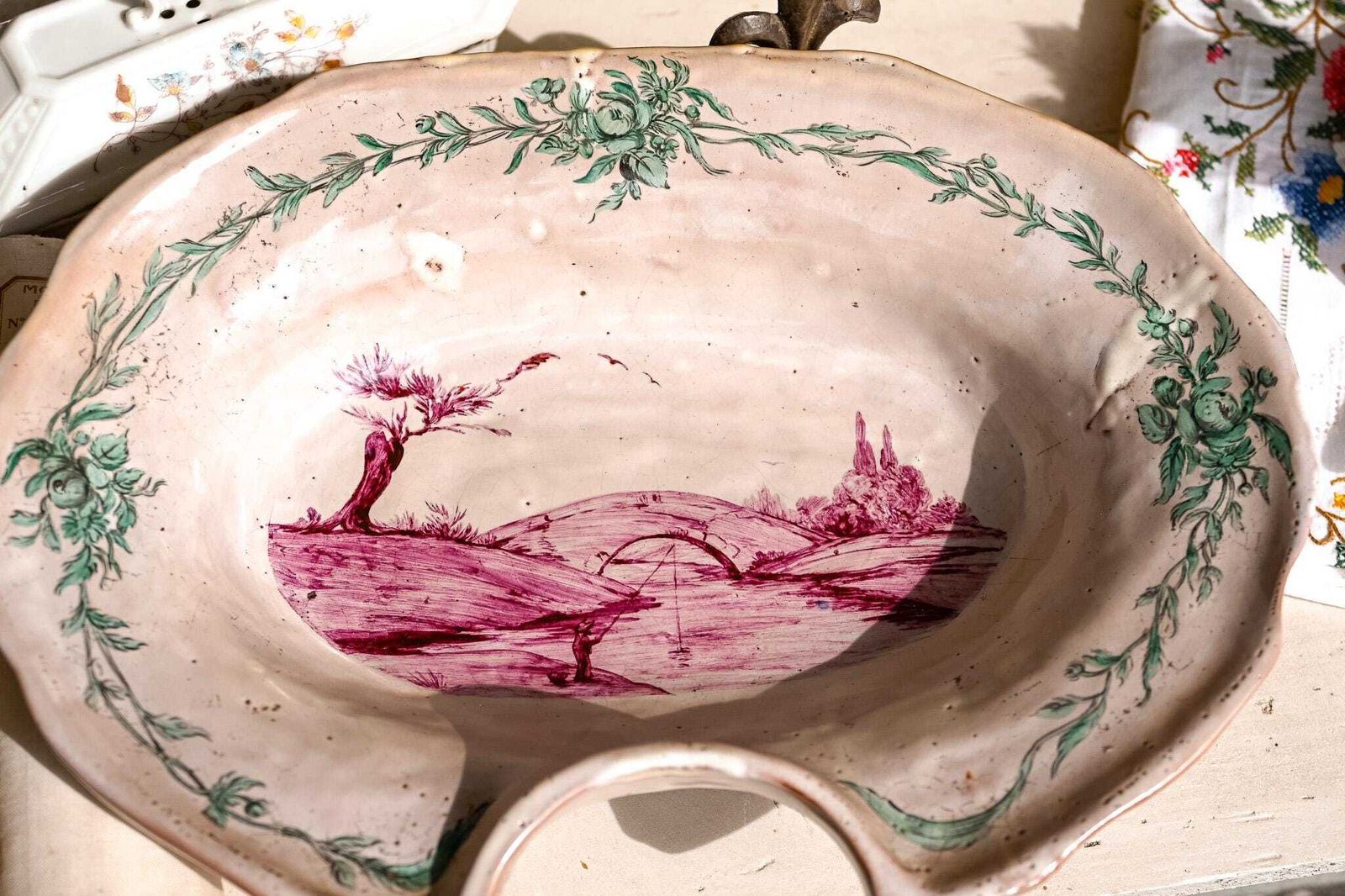 Antique Maiolica Barber Oval Dish, 18th Century — Manganese Landscape, Green Floral Border