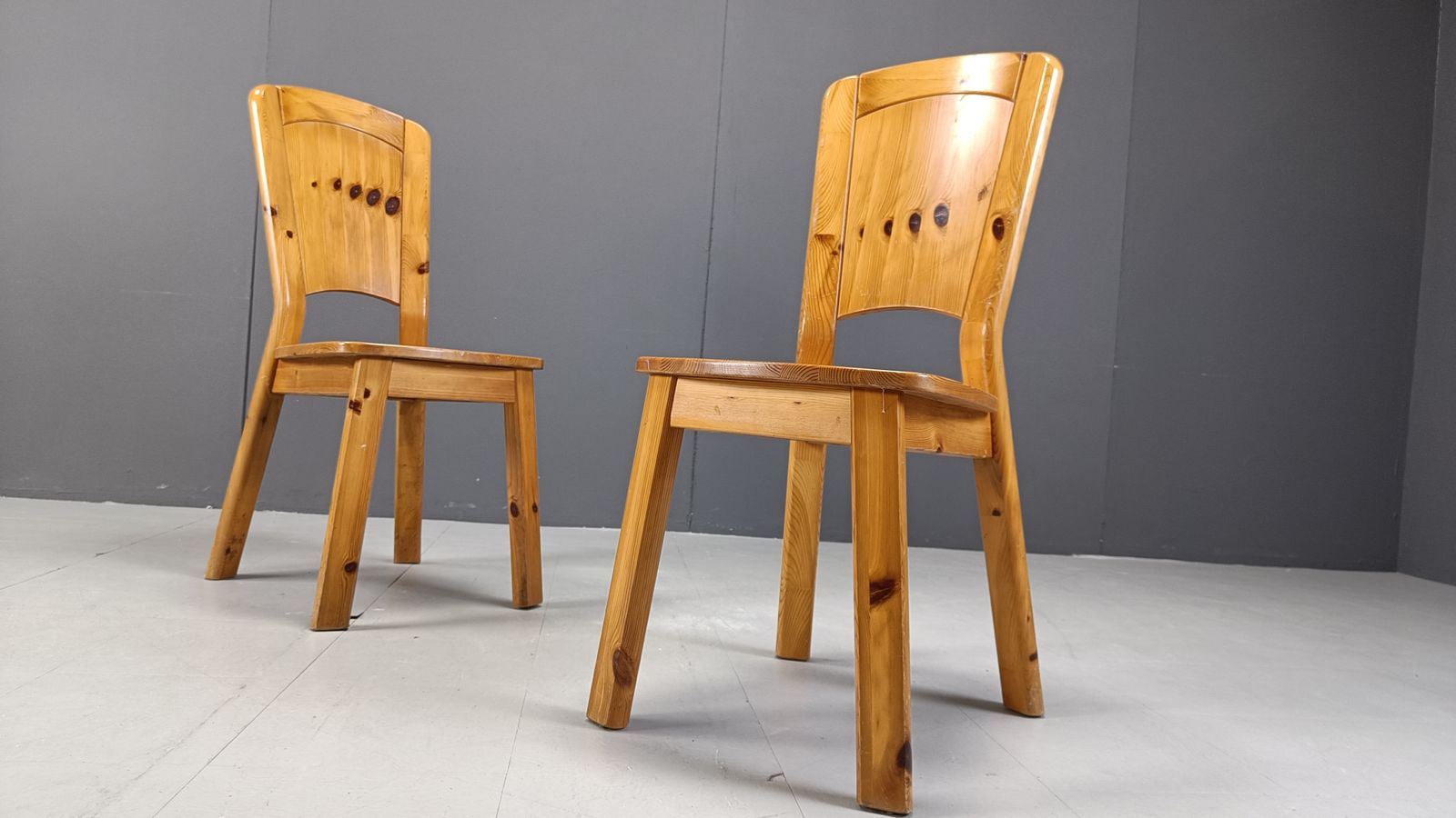photo furniture Vintage Pine Wood Dining Chairs   1970s
