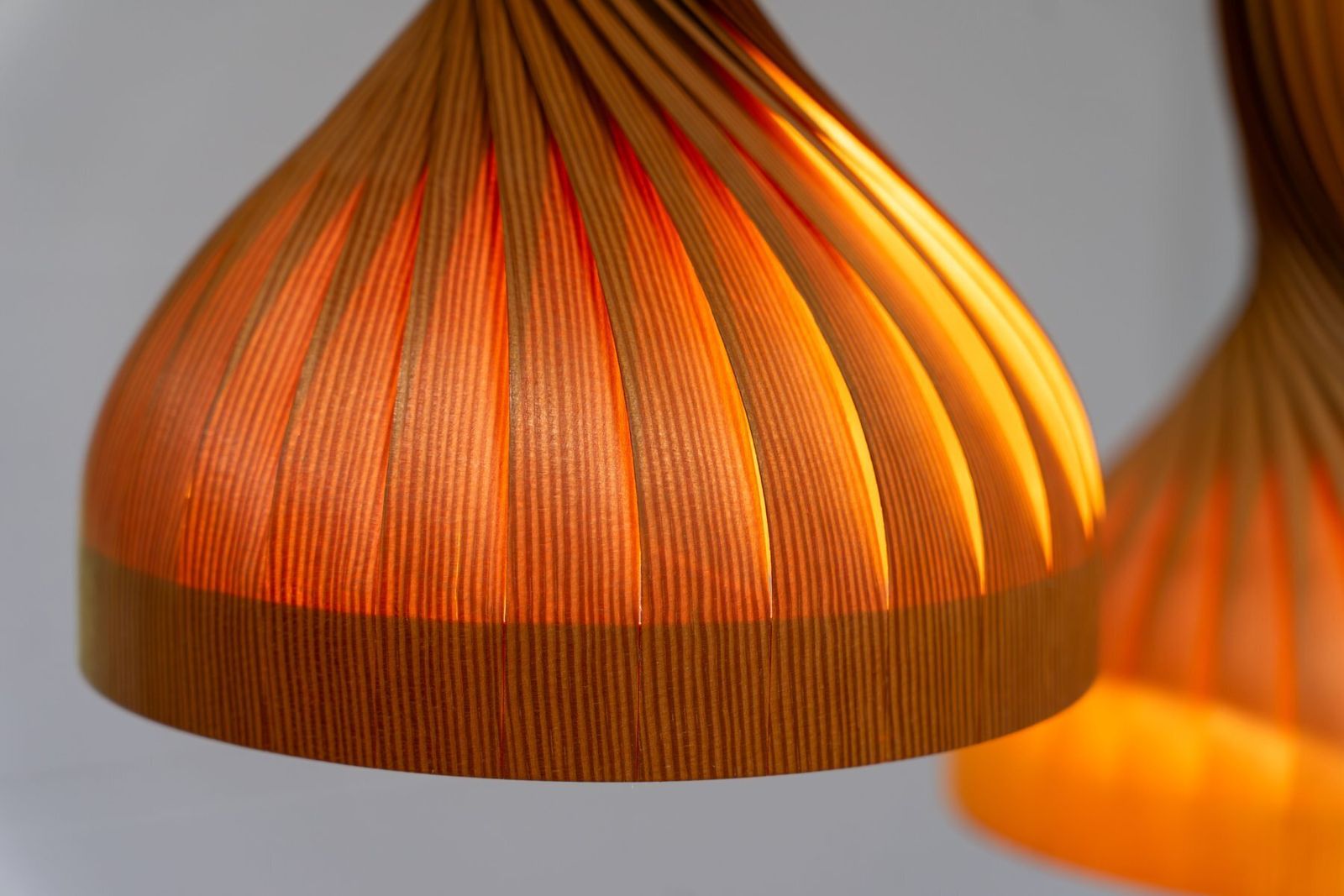 photo vinterior Pine Pendant Lamps By Hans Agne Jakobsson Ellysett Sweden, 1960s, Set Of 2