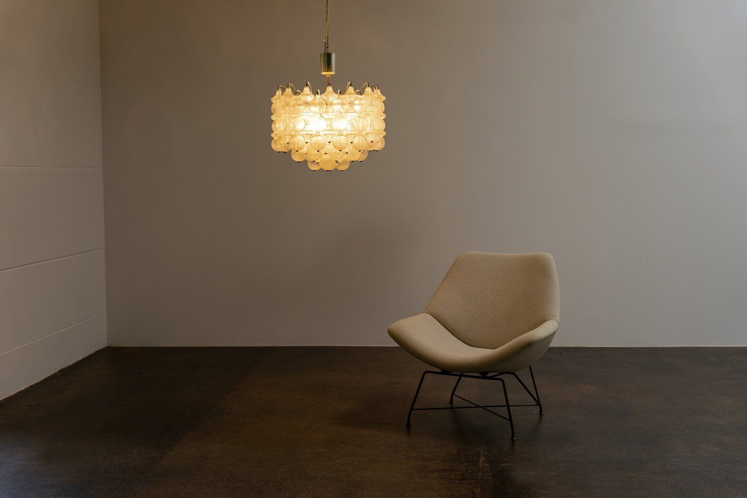 photo for sale Hollywood Regency Murano Glass Tulip Chandelier, 1960s