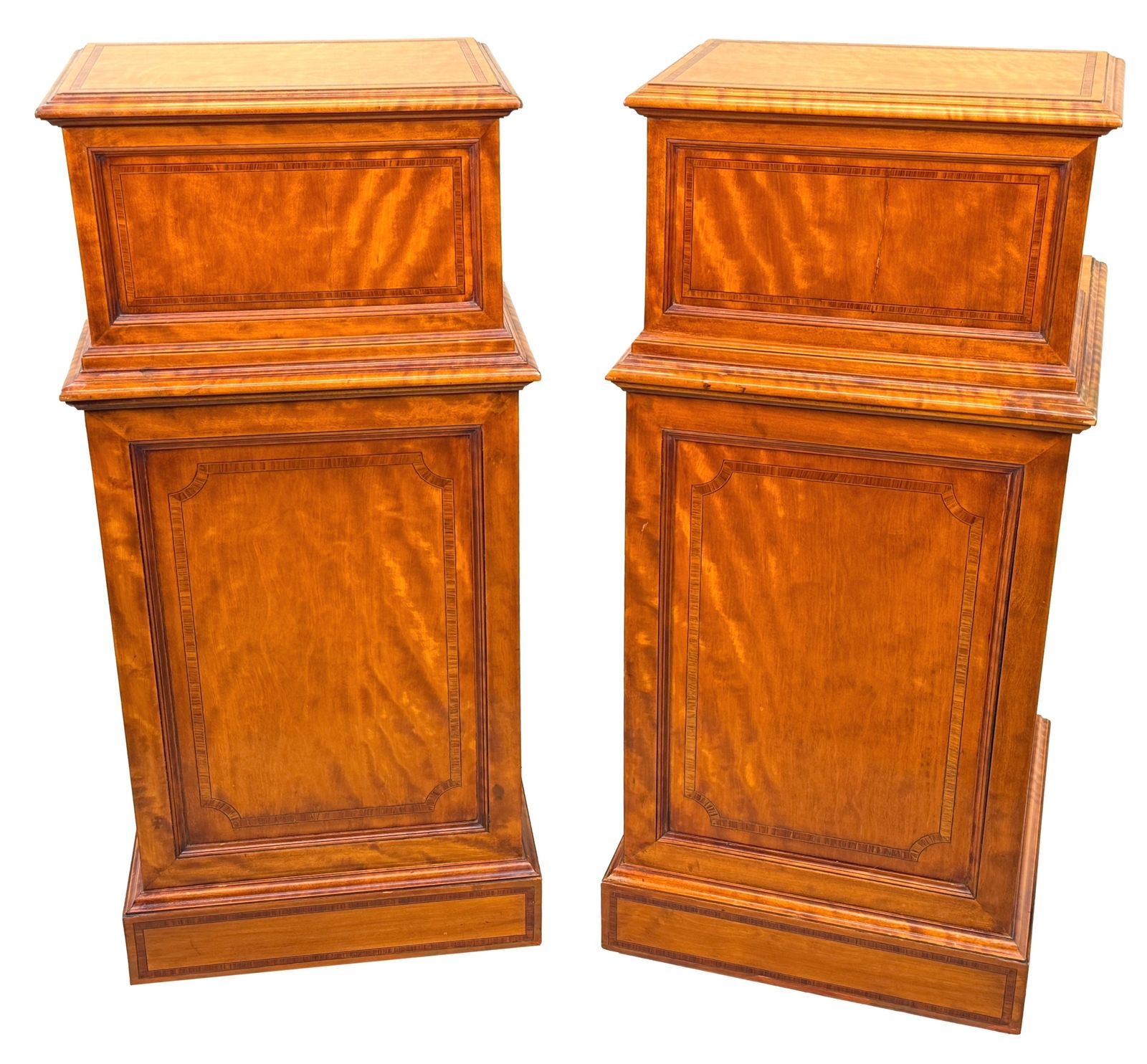 Paire de commodes de chevet en bois de satiné, XIXe siècle (Angleterre, vers 1890) photo 6500.0