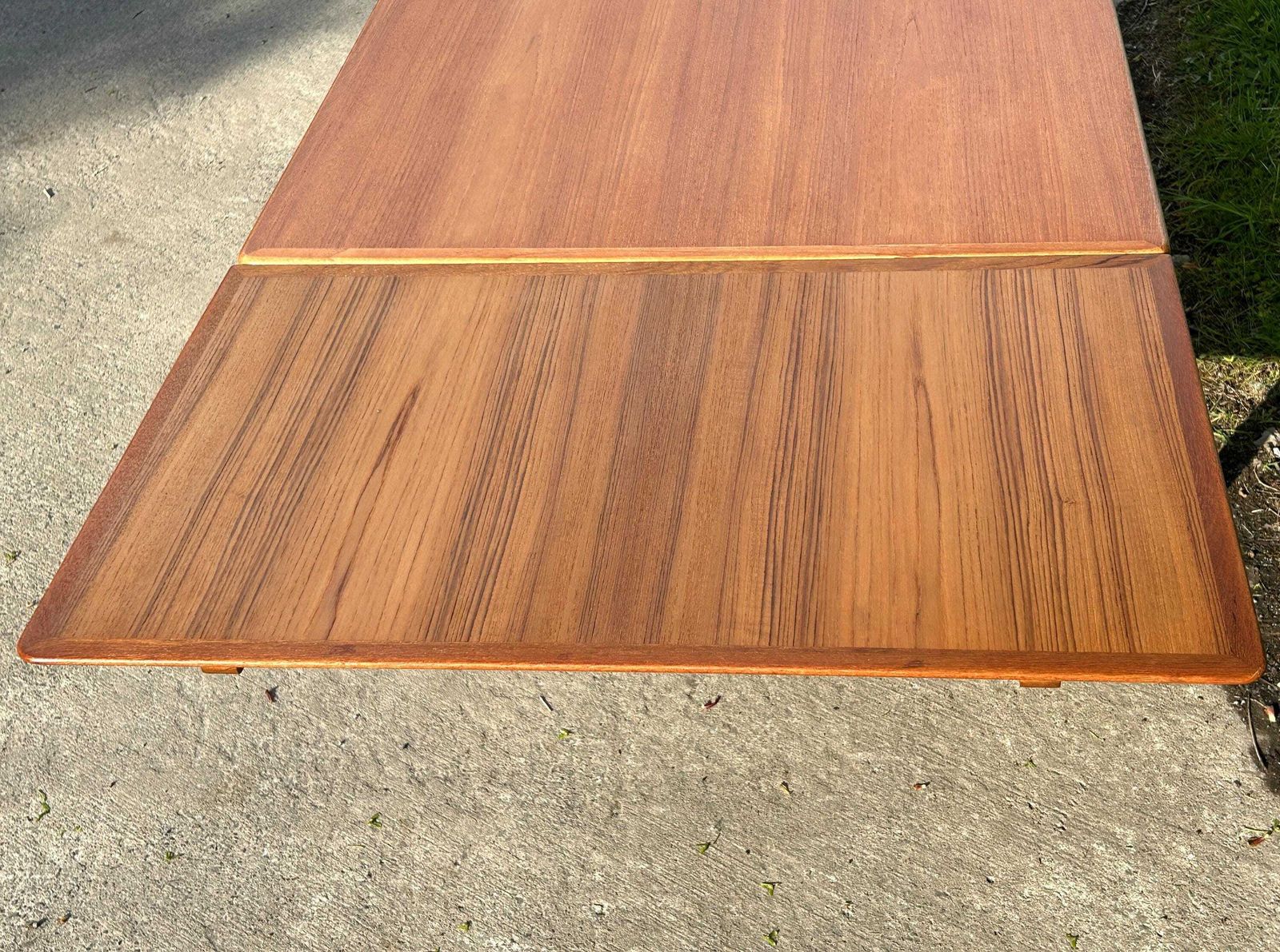 Sensational Mid Century Danish Teak Extending Dining Table Johannes Andersen Uldum Mobelfabrik 60's photo buy