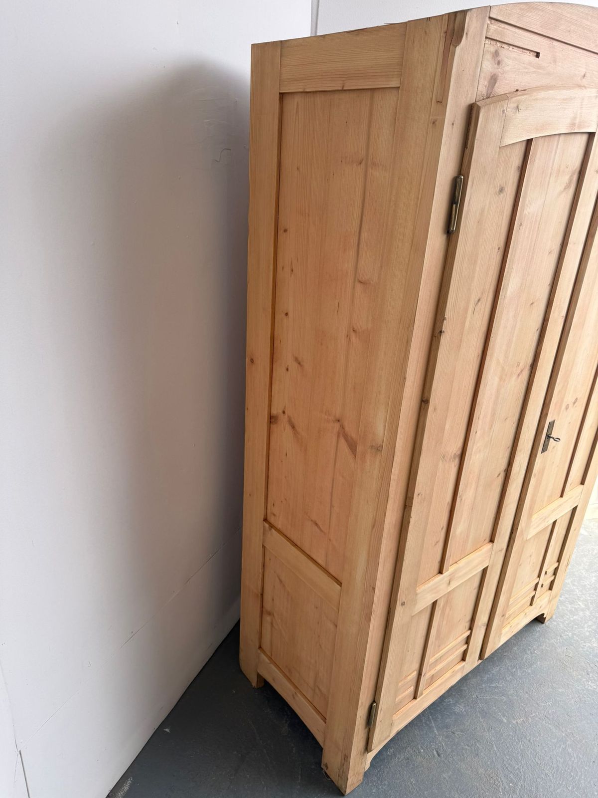A Top Quality Pine Art Nouveau Cupboard To Paint / Wax photo 825.0