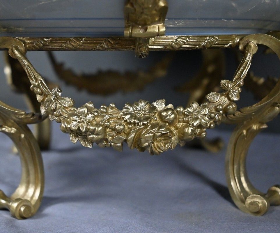 Home Decor Large Imari Porcelain Bowl With Bronze Mount, Japan – Late 19th Century photo