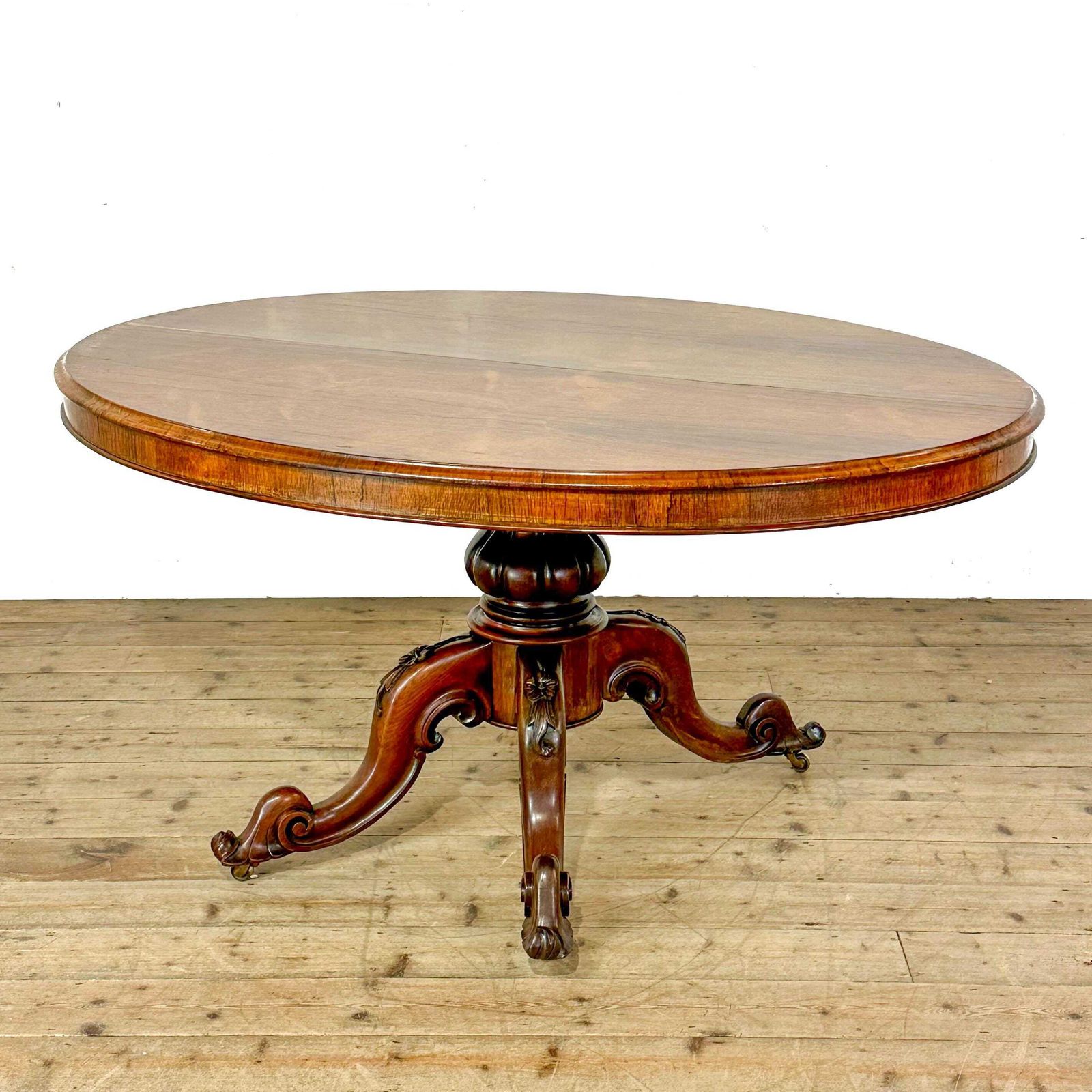 Furniture Antique 19th Century Rosewood Loo Table | Vintage Table | Rosewood Table | Antique Furniture | (M 6833) photo