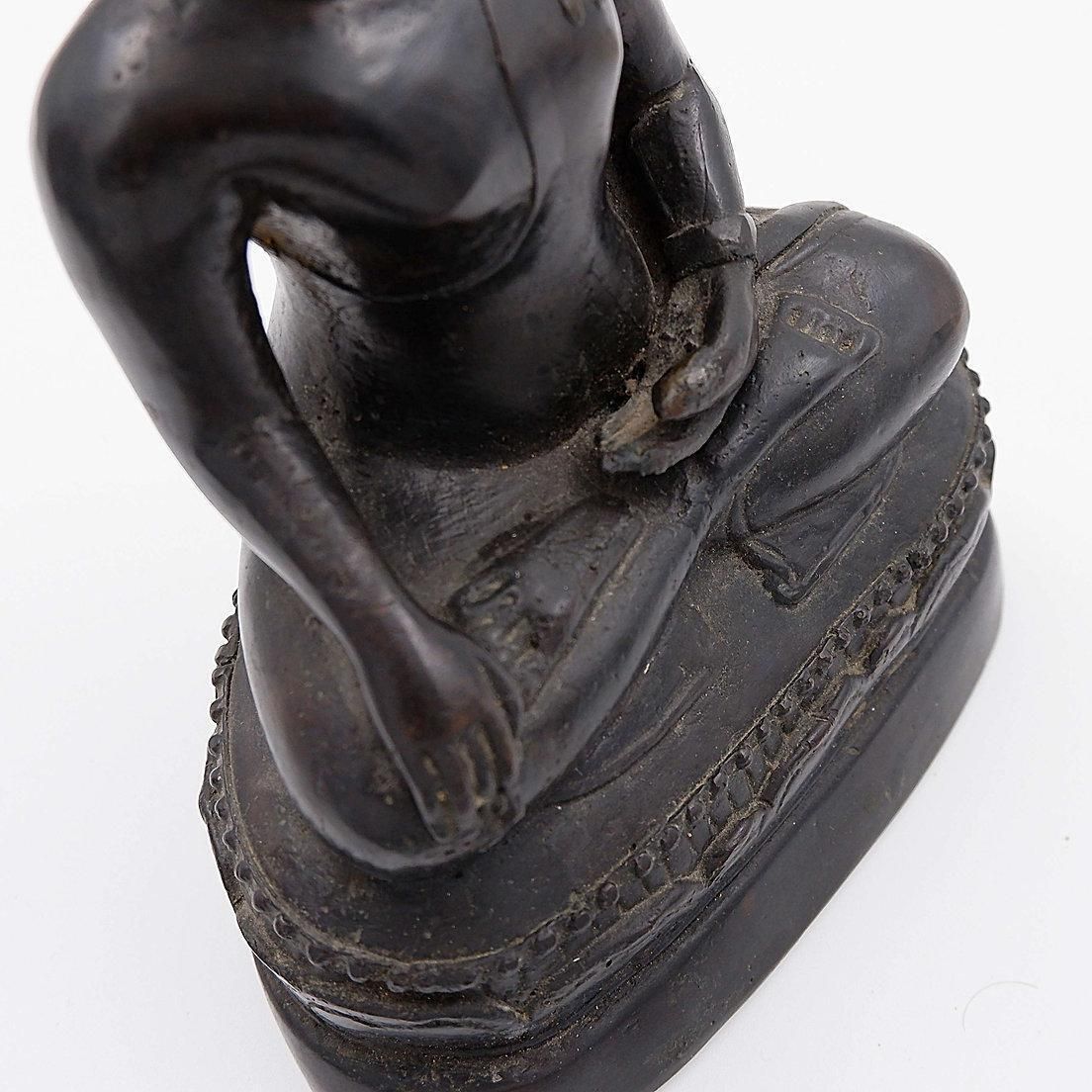 Buddha Calling The Earth To Witness Bronze Statuette, 20th Century photo Art
