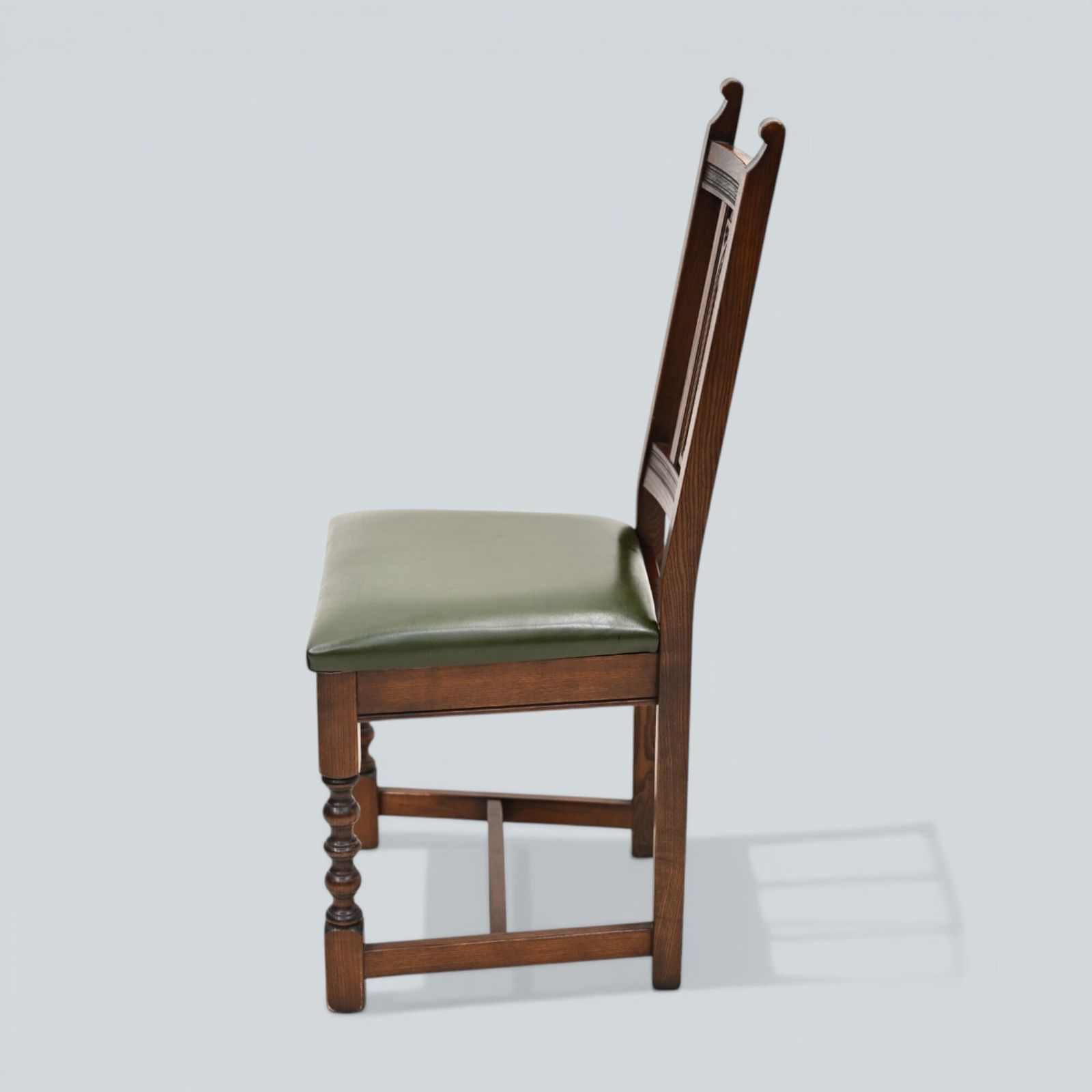 6 Oak Dining Chairs Old Charm Green Leather Seats Tudor Brown Free Uk Delivery photo vinterior