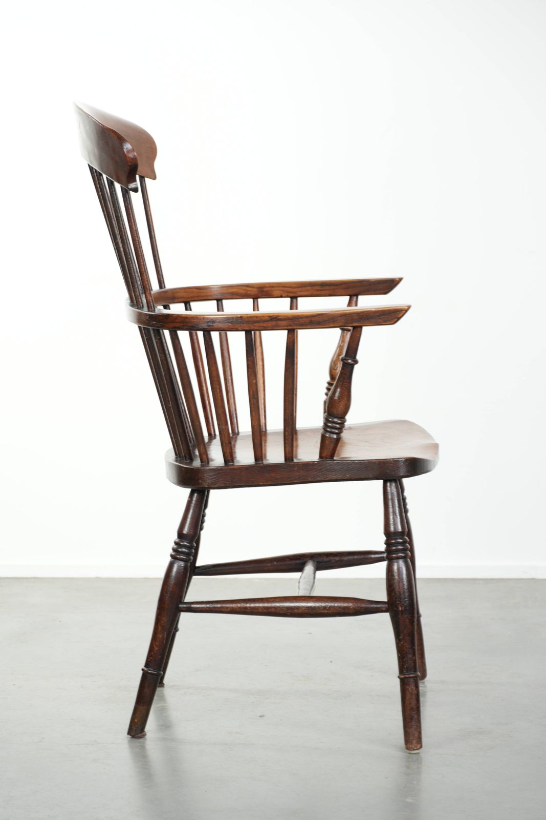 Beautiful, Rare, Antique English Windsor Highback Chair From The 19th Century With A Beautiful Patina. photo for sale