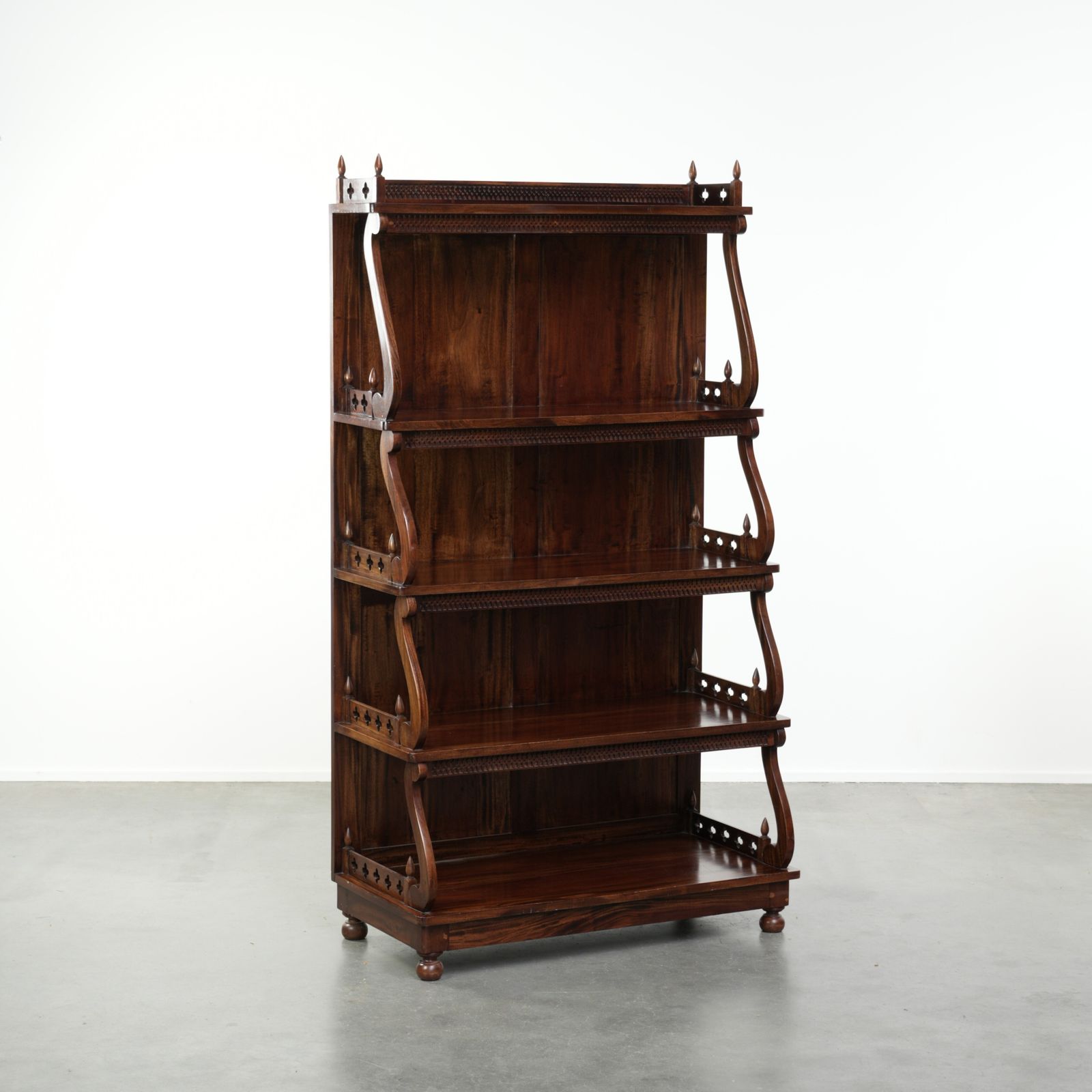 Ornate Wooden Kitchen / Leg / Bookcase With A Charming And Timeless Classic English Look From The 20th Century