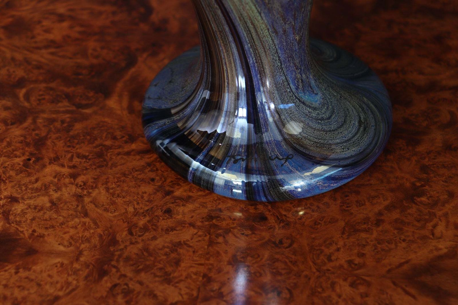 photo vinterior Large Signed French Iridescent Art Glass Mushroom Lamp