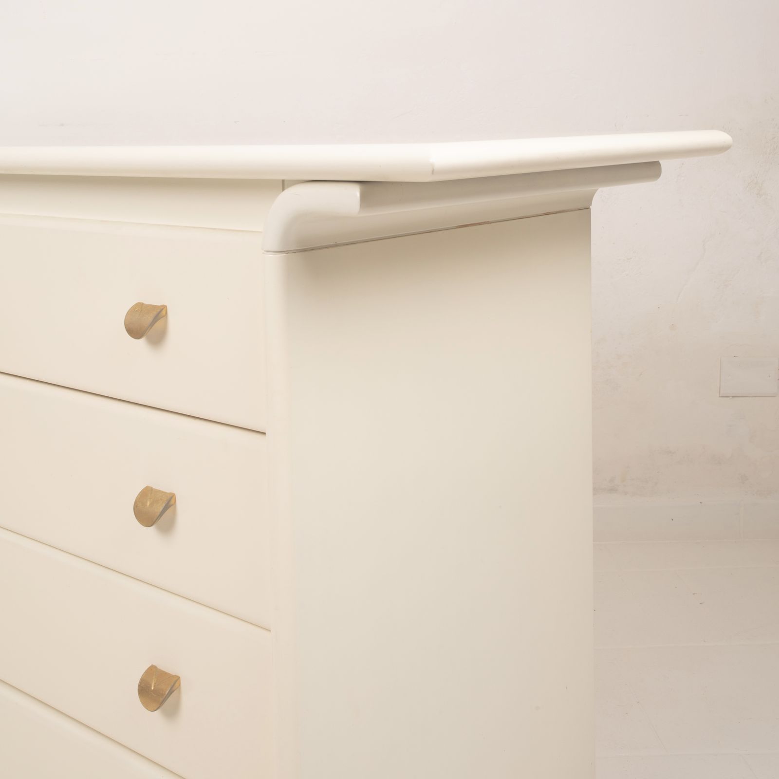 Cream Lacquered Chest Of Drawers By Pierre Cardin, 1980 photo buy