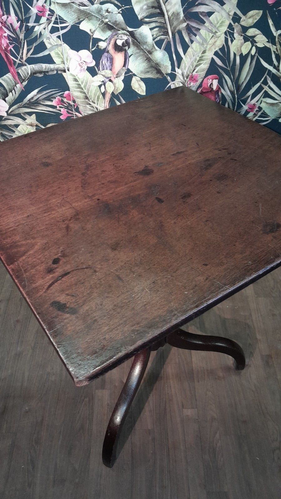 Original Geaorgian Mahogany Tilt Top, Loo Table With Original Fittings photo for sale
