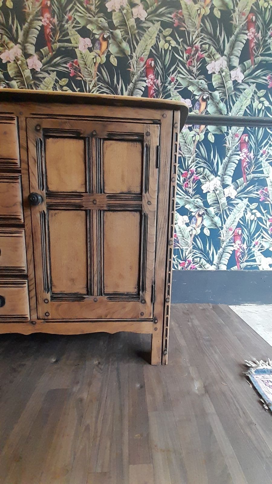 Vintage Ercol Large Sideboard 4 Drawers Flanking 4 Central Drawers photo for sale