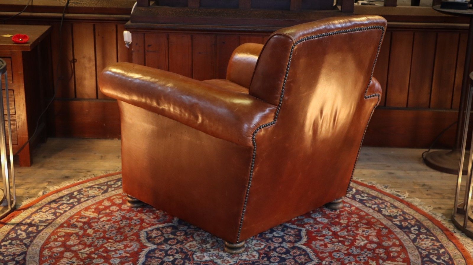 photo vintage Superb Chairs Of Bath Club Leather Armchair Antique Saddle Tan Reversible Seat🚚