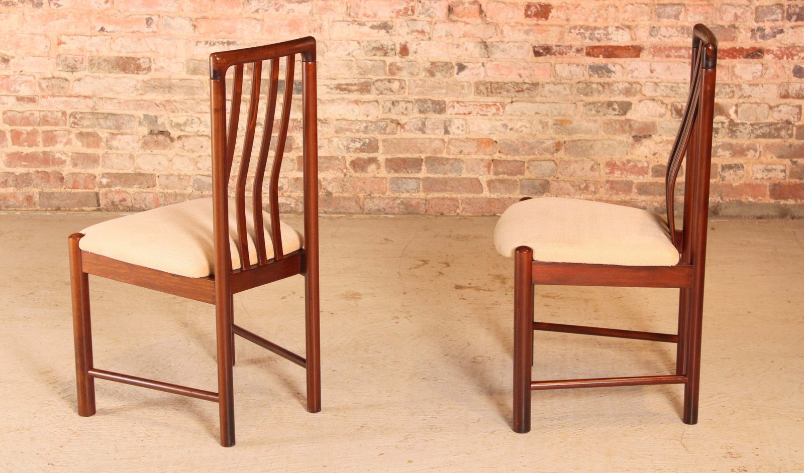 photo furniture Set Of 6 Danish Mid Century Rosewood Dining Chairs By Boltinge, Circa 1970s