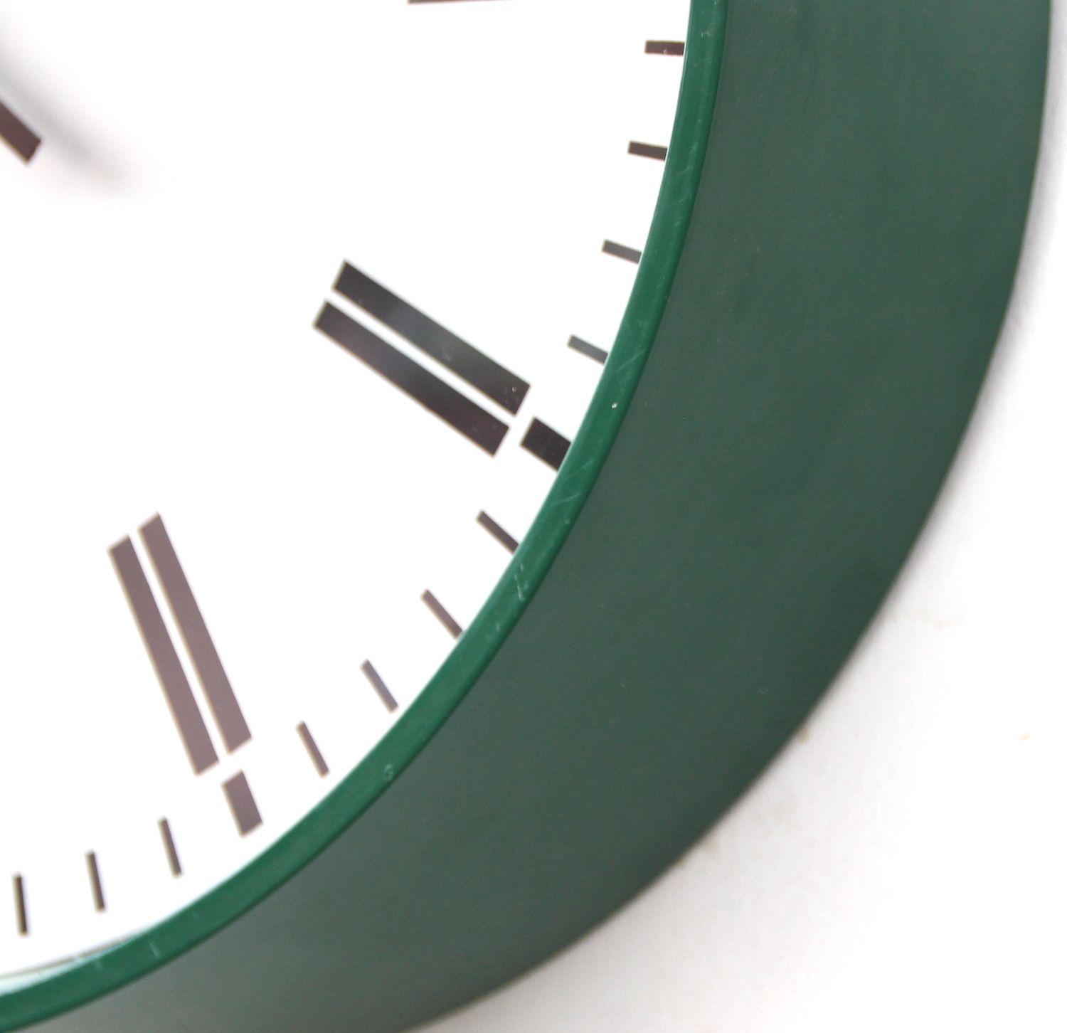 photo vinterior 1980s British Smiths Vintage Office / Commercial Wall Clock. Fully Guaranteed. London Timepiece