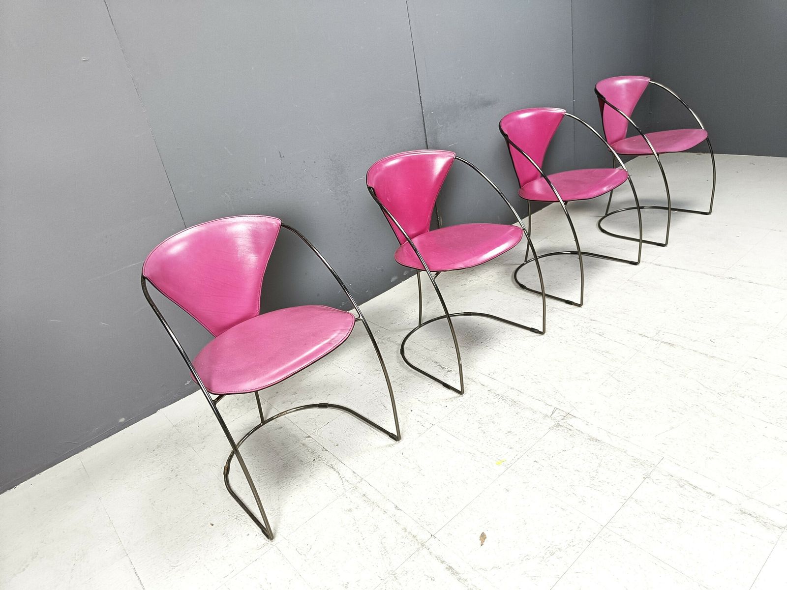 Vintage Pink 'Linda' Dining Chairs By Arrben, 1980s   Set Of 4 photo vinterior